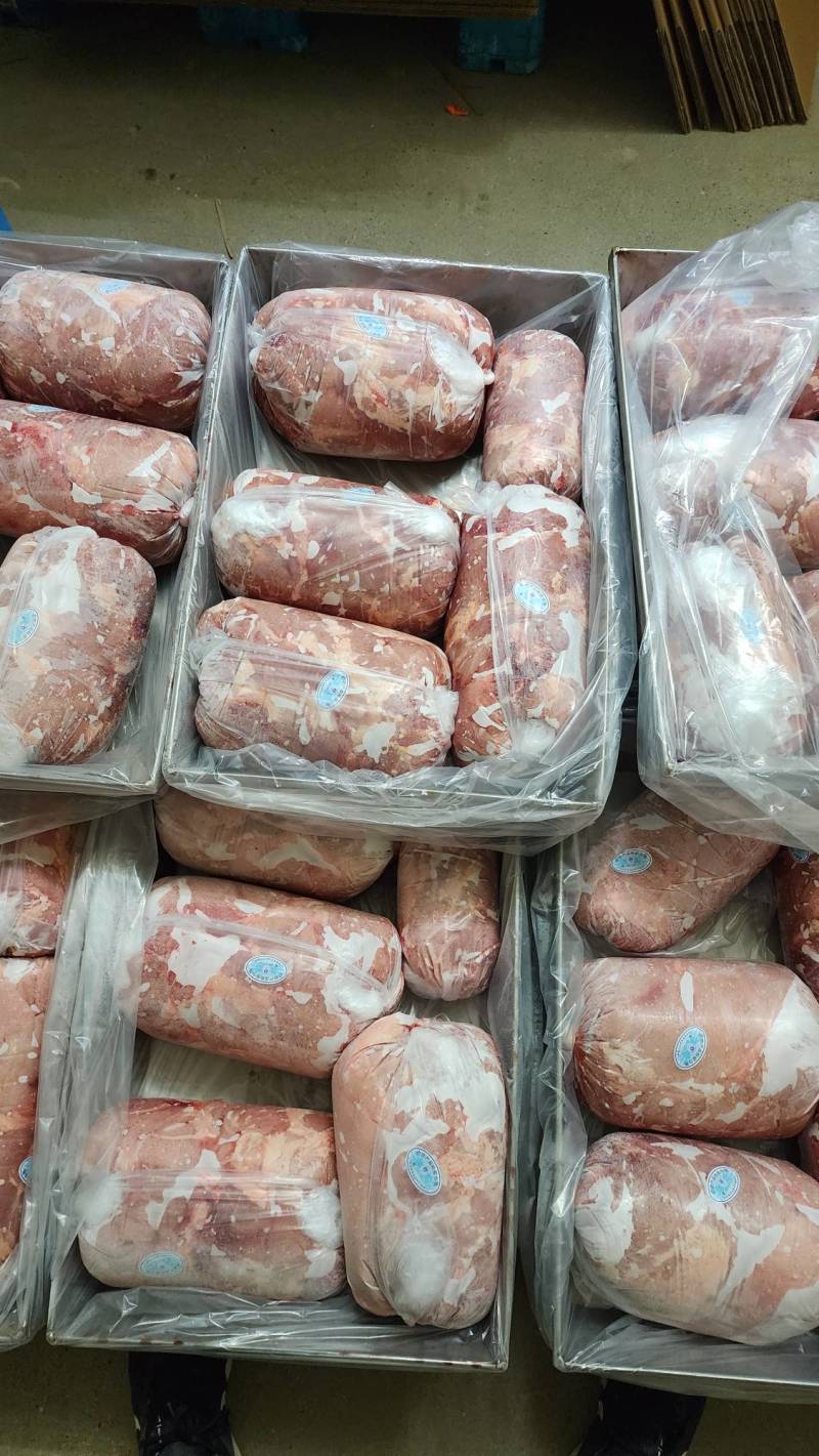 精品乳牛犊牛后腿肉