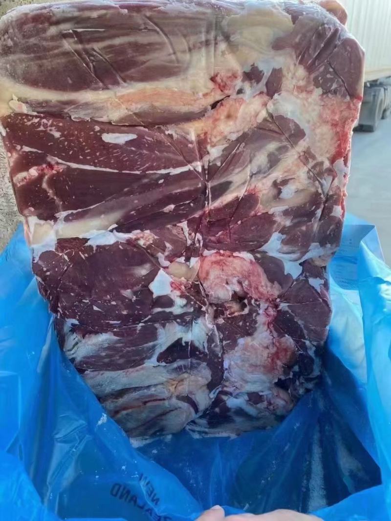 牛腱子！