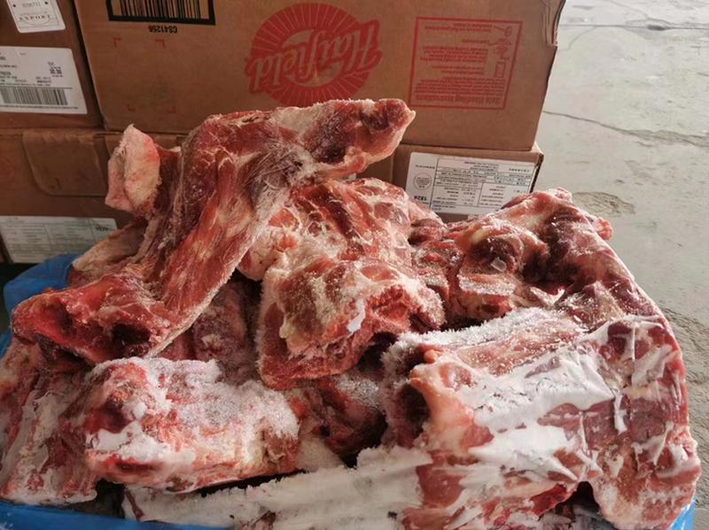 猪胫骨肉很多猪胫骨猪胫骨满肉猪胫骨猪胫骨