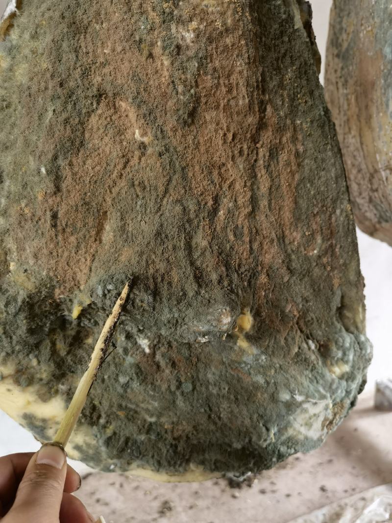 云南宣威农户手工腌制自然发酵宣威火腿