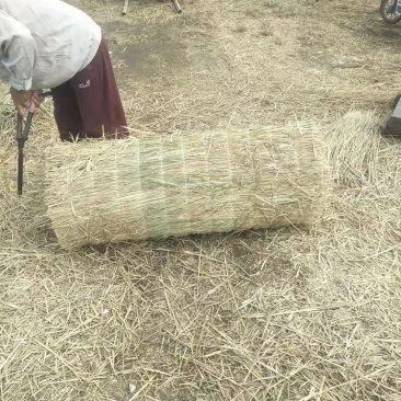 大棚保温草穴帘