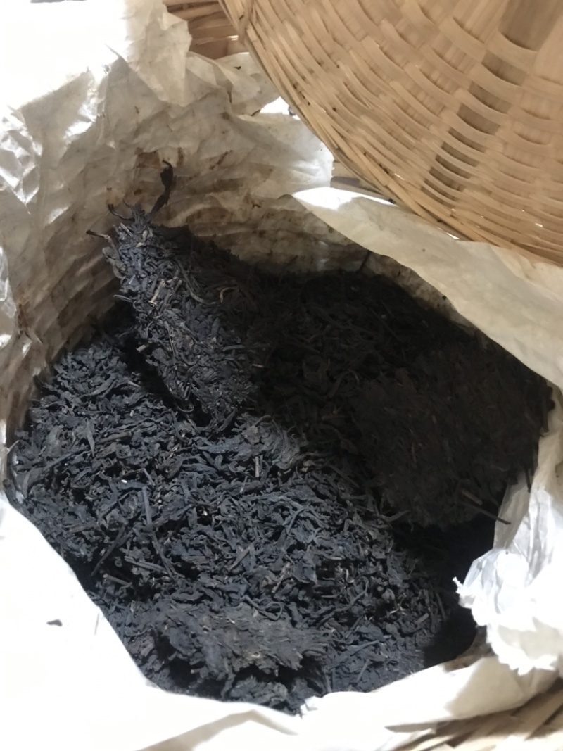 12年私人珍藏金花六堡茶一筐14斤