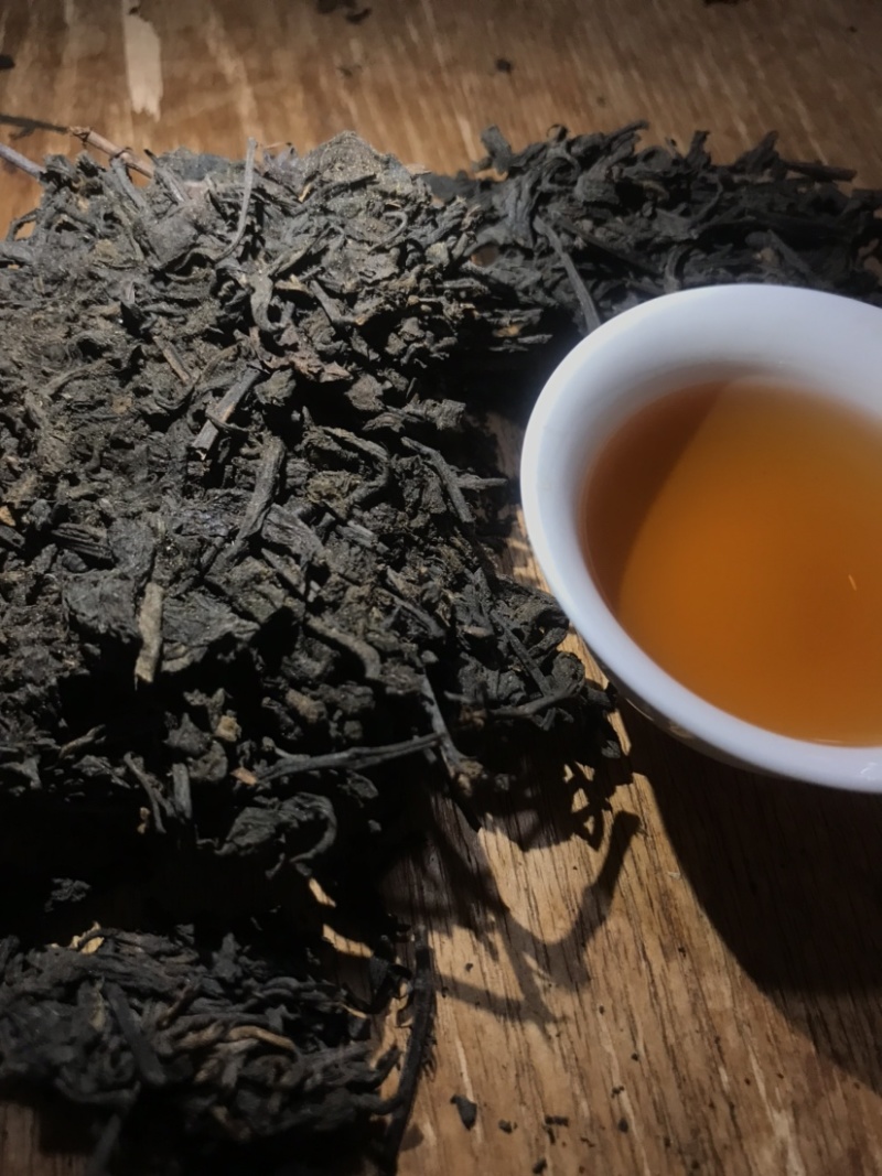 12年私人珍藏金花六堡茶一筐14斤