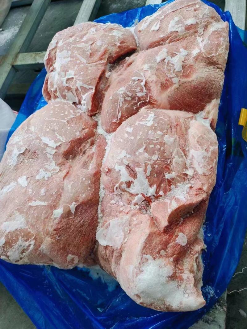 母猪四号肉，色泽新鲜度高，性价比很高欢迎新老客户咨询下单