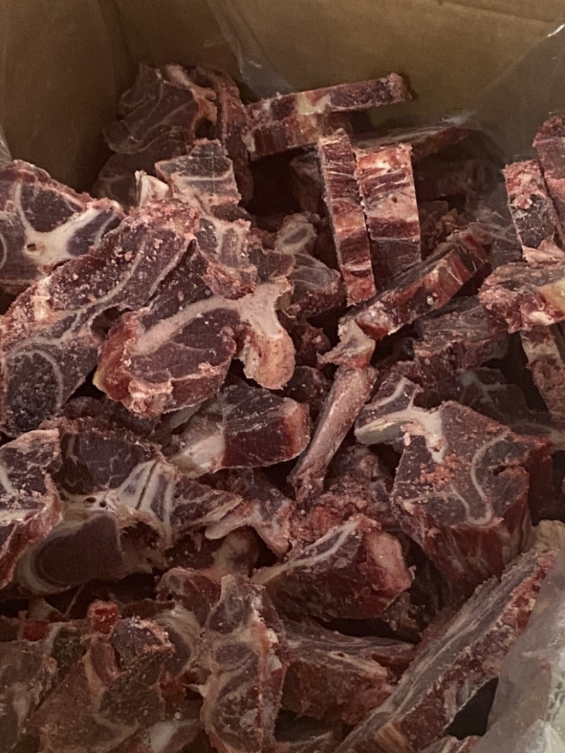 国产满肉牛脖骨实图拍摄手续齐全可切成产家实拍
