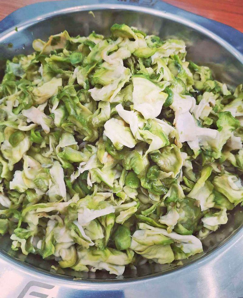 厂家供应风吹榨菜皮散装阳干榨菜片脆嫩餐饮食材下饭菜