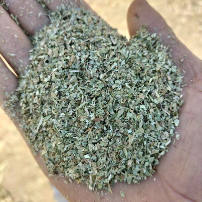 花生秧牛羊草，马兔驴优质草料，猪鹅花生秧草粉，原草