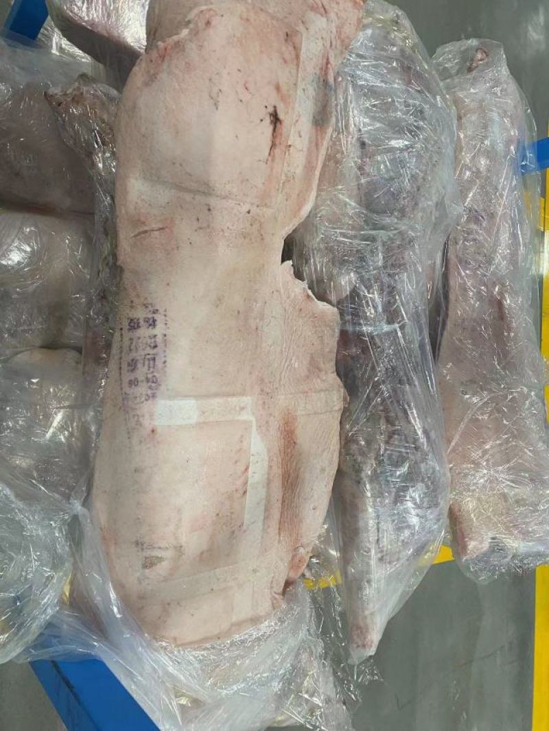 冻猪去皮白条