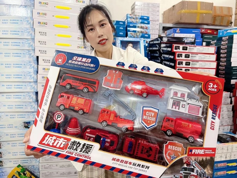 玩具批发地摊29元39元模式玩具精品玩具遥控电动儿童玩具