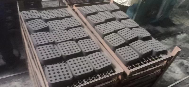现货大棚增温块火麒麟牌增温块。防寒保暖育秧保温包邮