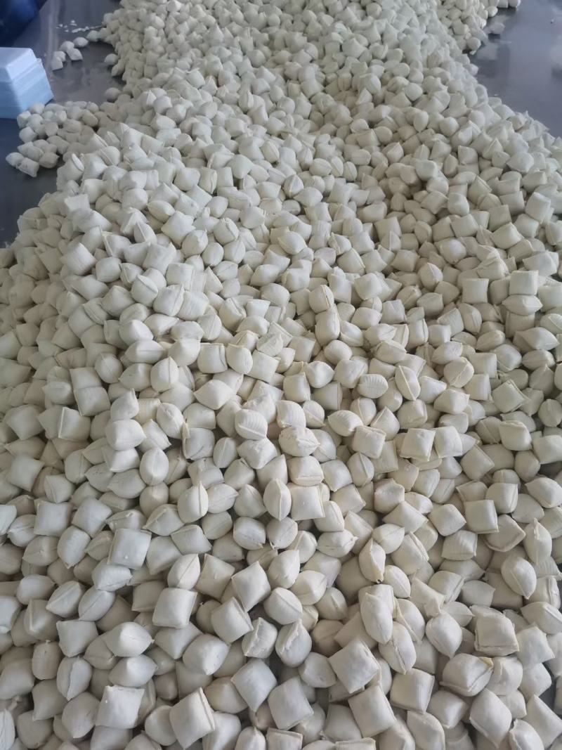 云南石屏正宗爆浆小豆腐
