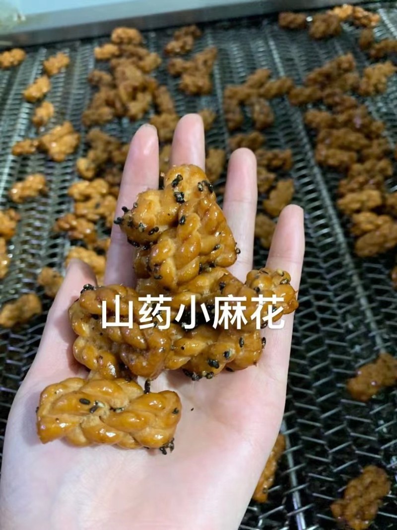 山药小麻花山药南瓜条山药南瓜饼麻花河北地摊