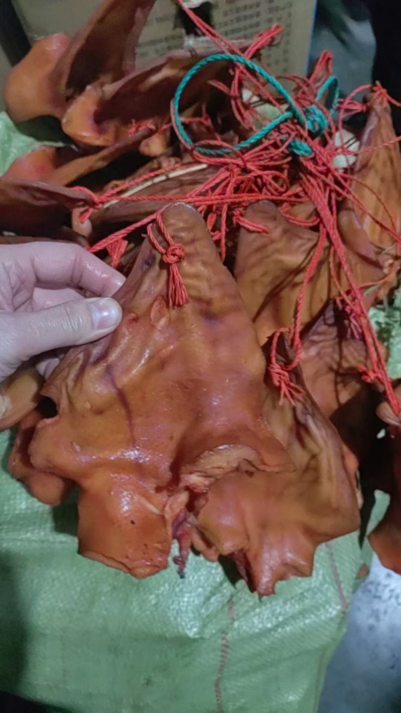腌腊猪耳朵传统老四川味道微咸适当南北方口味