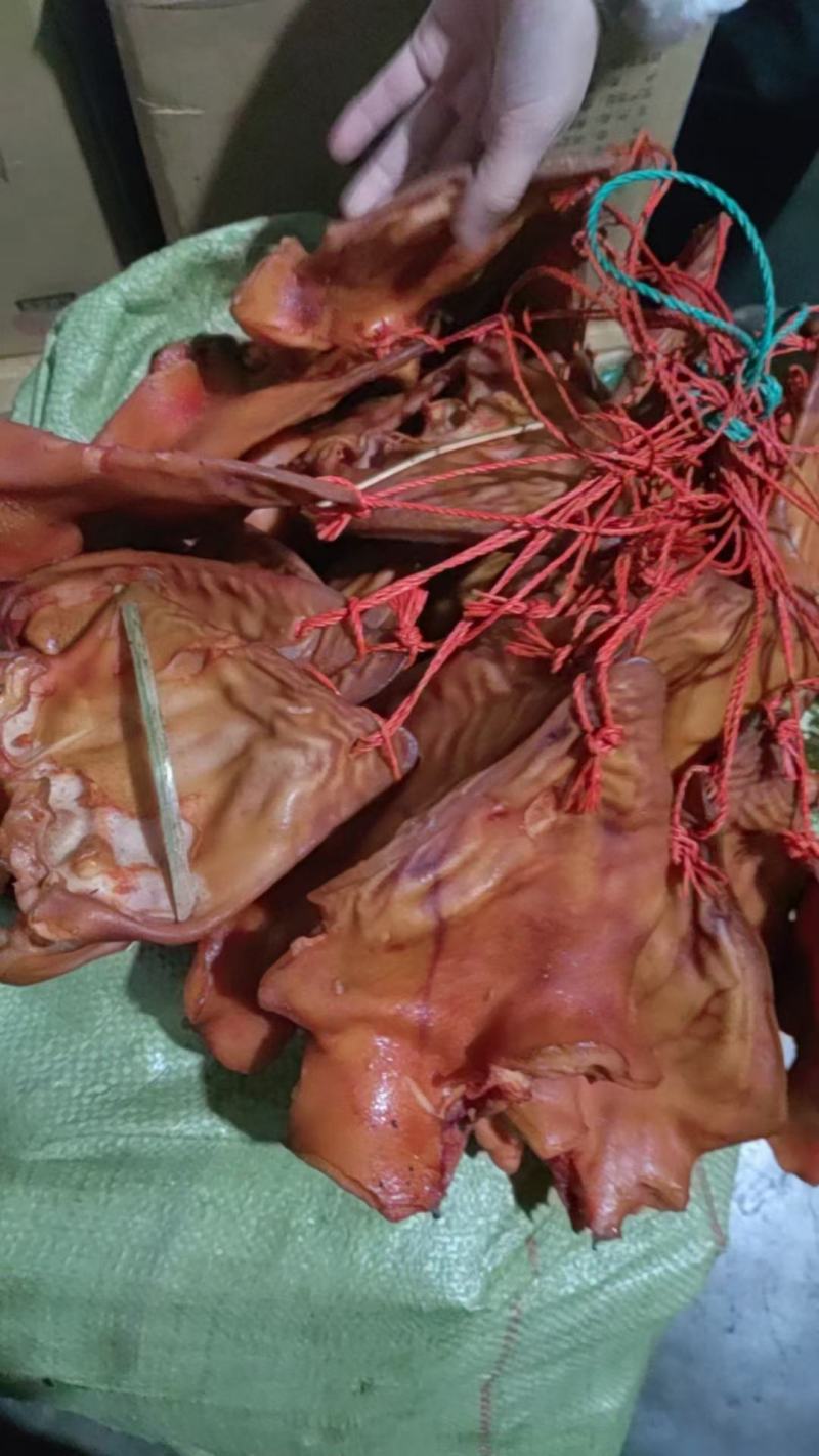 腌腊猪耳朵传统老四川味道微咸适当南北方口味