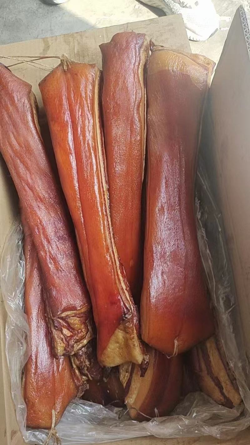 五花腊肉黄五花四川腊肉精品五花三线地摊摆摊展销会跑江厂家