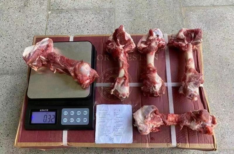 羔羊腿骨，肉多满骨髓，厂家一手货源质量保证价格优惠