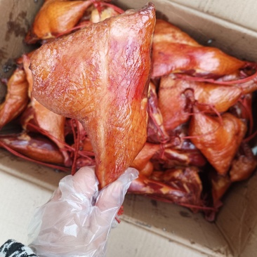 腊货批发烟熏鸭边腿鸭腿腊鸭腿跑江湖地摊货源