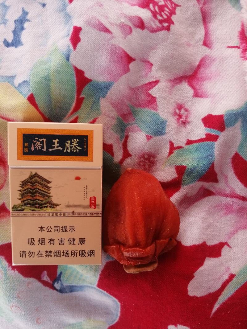 青州王坟正宗一级柿饼，天然晒成，无农药成分