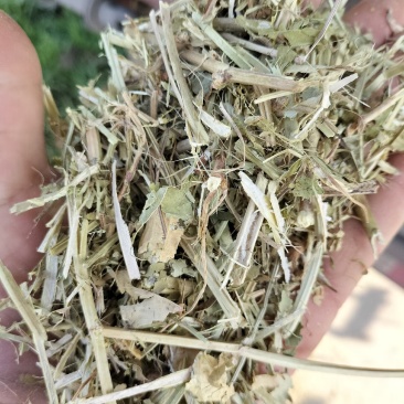 花生秧牛羊草料，