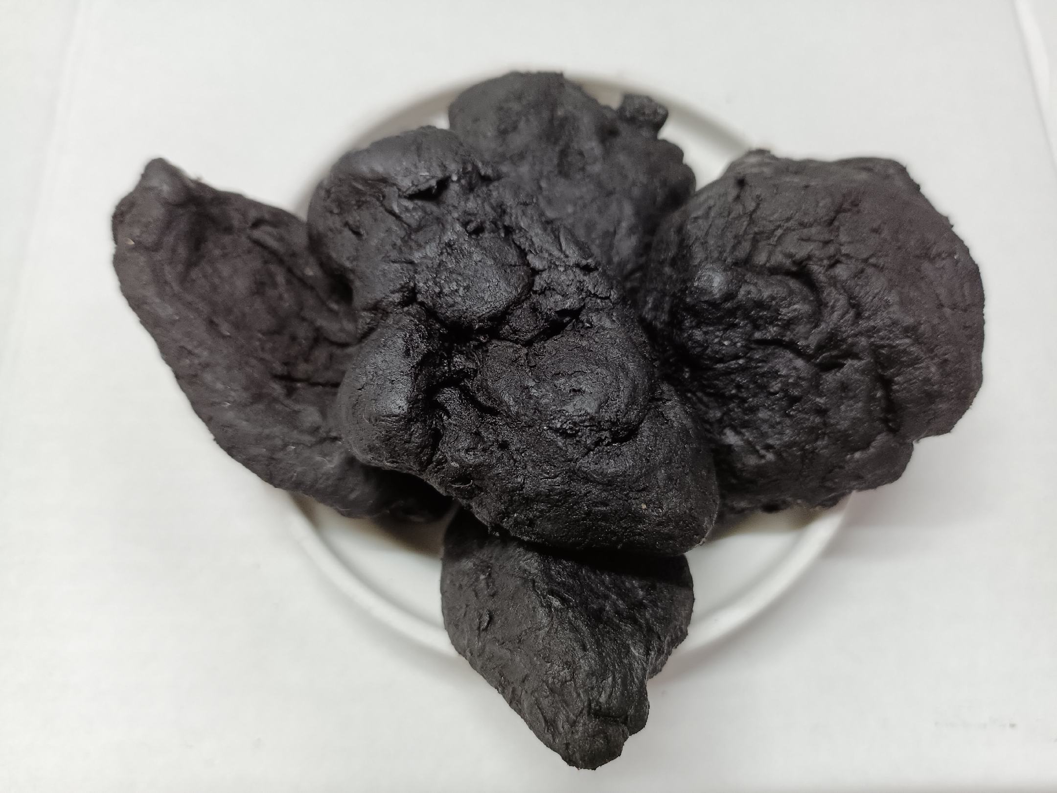 熟地黄外观展示