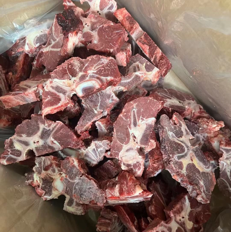 牛脖骨自助餐骨头馆酱牛骨店肉多新货免费锯断
