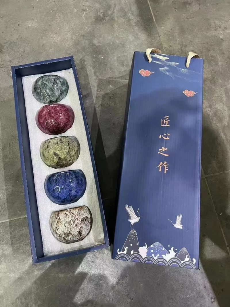 一款火爆五行茶杯，很适合送礼，加礼盒高端大气。