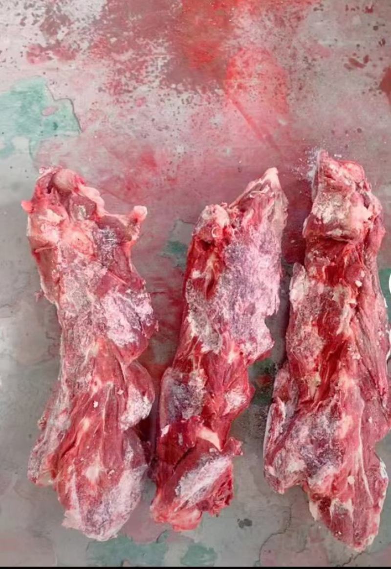 加肉牛脖骨肉含量高，价格便宜老板们别再当了，抓紧时间下单