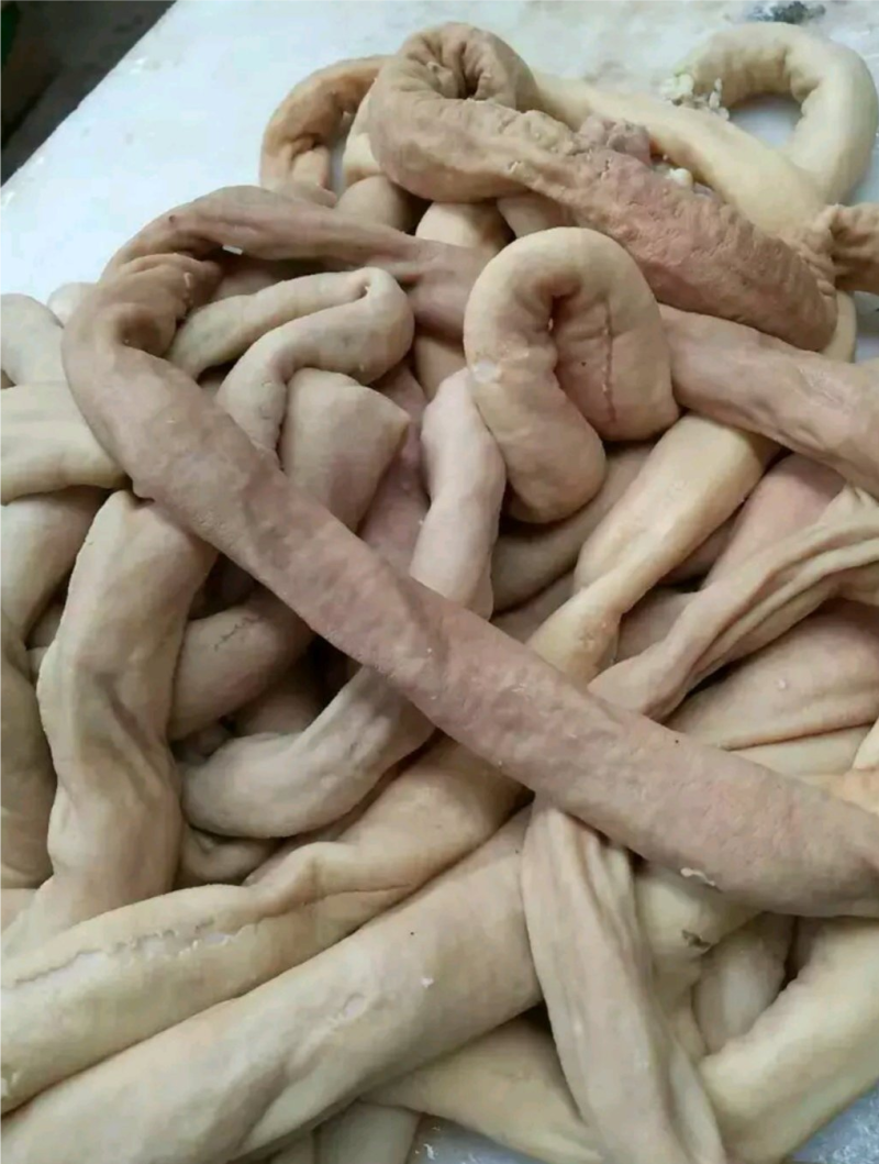 牛小肠，生小肠，火锅食材，厂家直销，欢迎进店选购