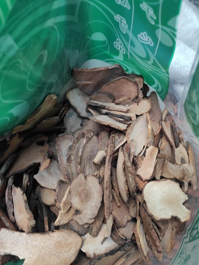 土茯苓产地湖南粉白土茯苓中药材欢迎选购！