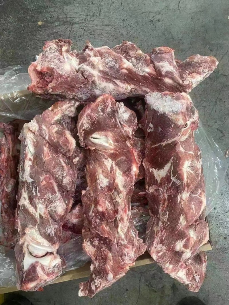 纯干牛脖骨，可定制大小包装，锯段，一手货源，质量保证