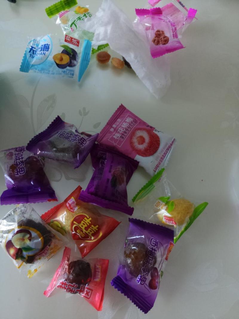 话梅水果干果蜜饯组合果脯酸甜零食金桔干橄榄酸溜梅嘉应子新