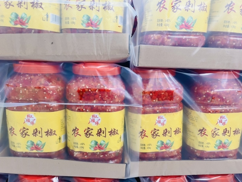 各种规格鱼头剁椒！蒜香剁椒！姜蒜剁椒！泡椒！泡缸豆！