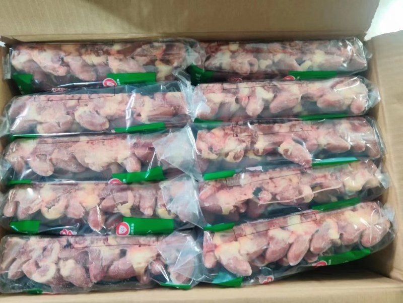 鸡心小包装板冻817鸡心自厂价格实惠，现货出售