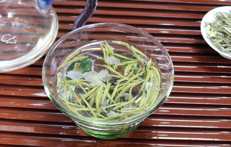 广西横州市茉莉花茶金针王飘雪浓香型花茶六窨茉莉花茶