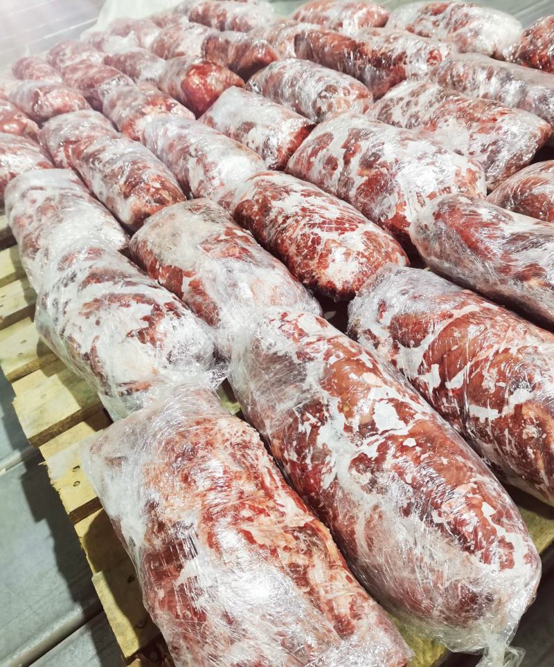 牛碎肉牛鞭根肉