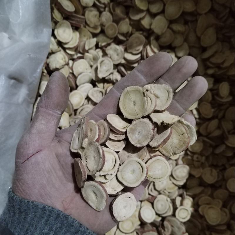 甘肃红皮甘草，量大从优，价格美丽