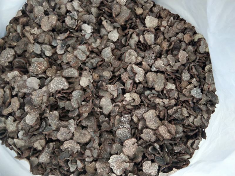 云南黑松露干片，大量上市自己加工自己岀售。货源充足