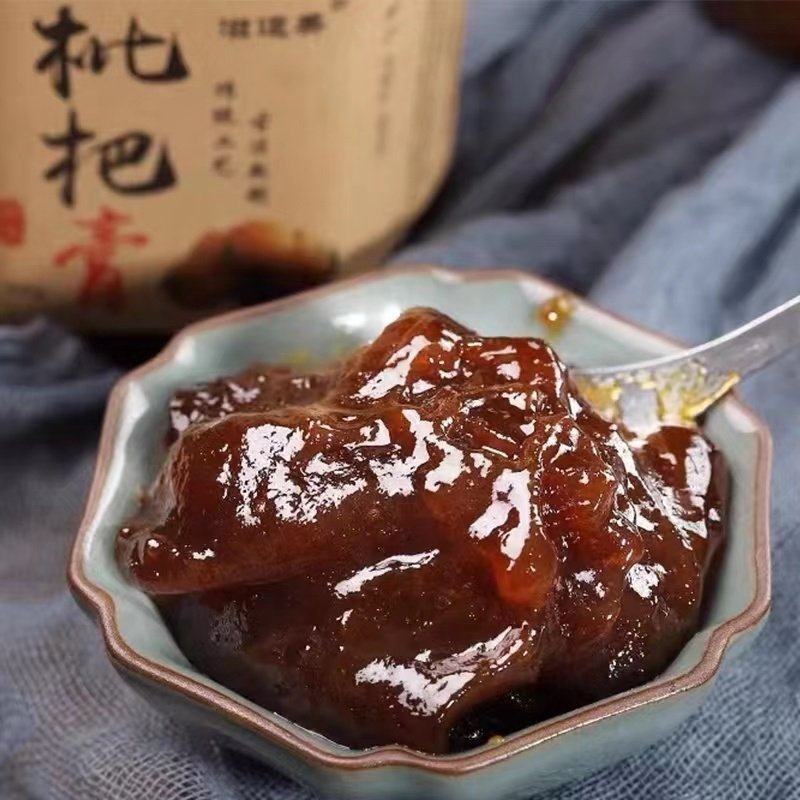 云霄特产枇杷膏，古法熬制，新鲜果肉加冰糖熬制，不添加任何
