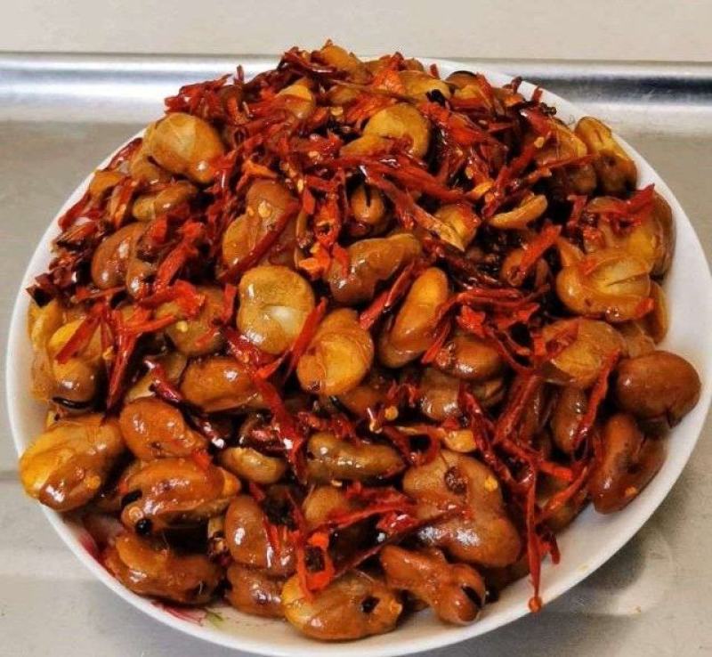 香辣酥脆油炸蚕豆兰花豆