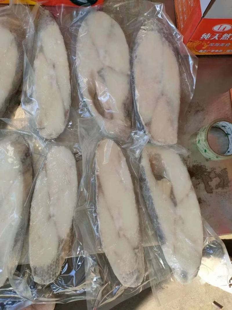 龙鳕鱼新鲜雪鱼片深海鱼排冷冻海鲜水产鳕鱼鱼片1箱
