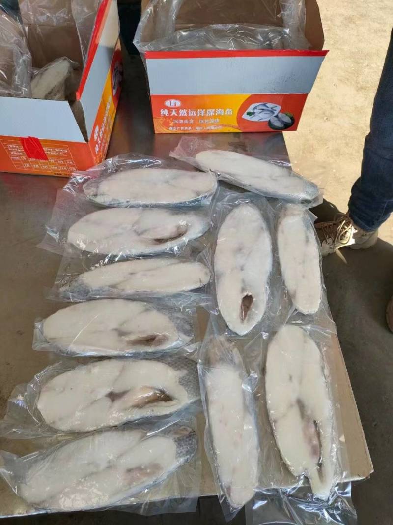 龙鳕鱼新鲜雪鱼片深海鱼排冷冻海鲜水产鳕鱼鱼片1箱