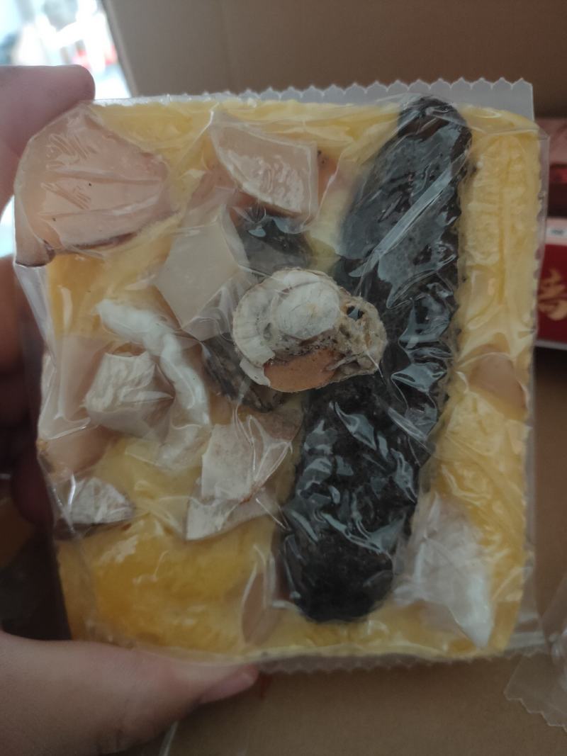 方砖佛跳墙，资质齐全，自家工厂，口味鲜美