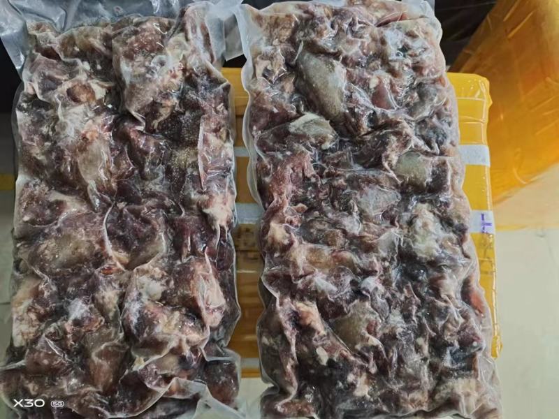 牛剔骨肉，有肉有脆骨，口感鲜嫩Q弹，货源稳定！！！！！！