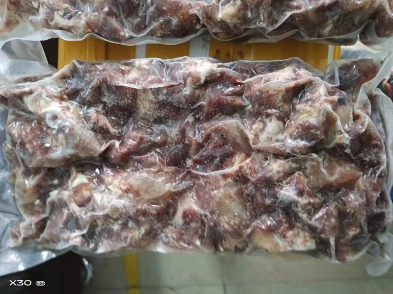 牛剔骨肉，有肉有脆骨，口感鲜嫩Q弹，货源稳定！！！！！！