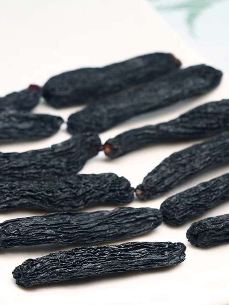 甜蜜蓝宝石葡萄干，新疆新疆积温条件造就很好甜度。