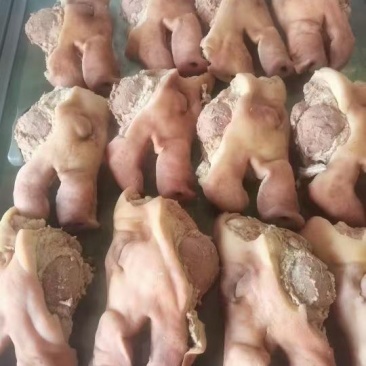 优质猪头肉现货，纯水煮干货，货源充足稳定！！！！！！！！