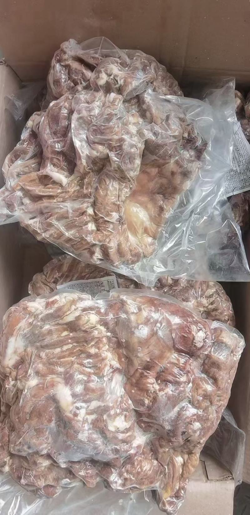 带皮熟羊肉现货，货源稳定充足，精修纯干货！！！！！！！！