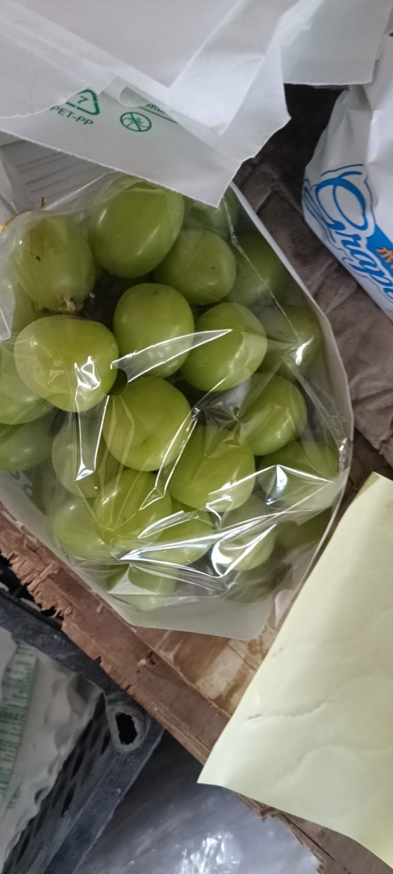 陕西精品阳光玫瑰葡萄，颗粒大，量大发全国，可视频看货
