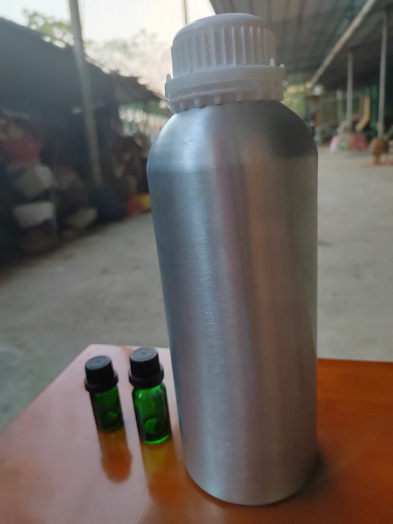天然艾草精油，植物萃取现货供应全国发货厂家