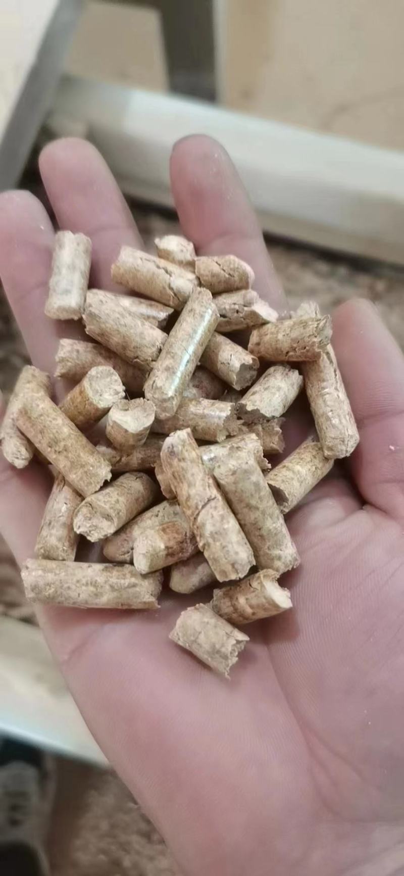 生物颗粒节能环保，大量有货，保质保量，可视频看货欢迎订购